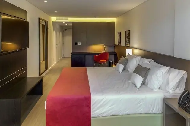 Classic Oda, 1 En Büyük (King) Boy Yatak, Şehir Manzaralı