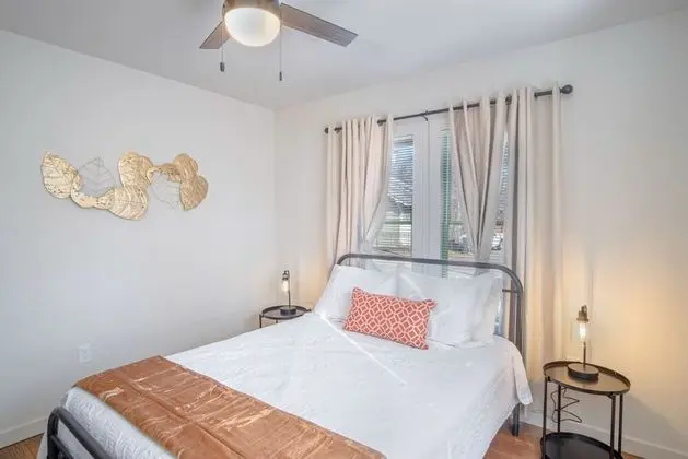 Ev (3 Bedrooms)
