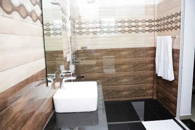 Superior Tek Büyük Yataklı Oda, 1 Yatak Odası, Balkon, Dağ Manzaralı