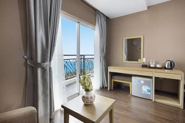 Deluxe Oda, Balkon, Deniz Manzaralı