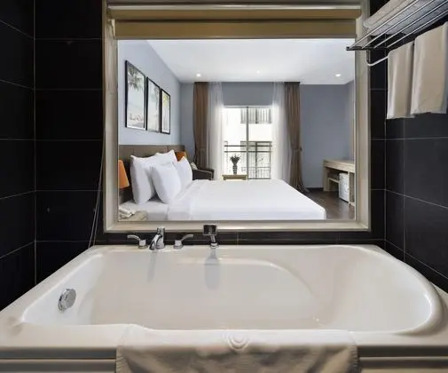 Deluxe Oda, Balkon, Şehir Manzaralı