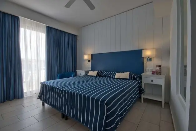 Executive lounge access, Double or Twin room (Sea View)