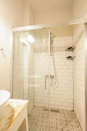 Standart Oda, Şehir Manzaralı, Giriş Katı