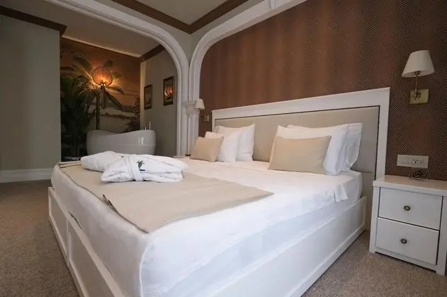 King Suite - Jakuzili, Şehir Manzaralı