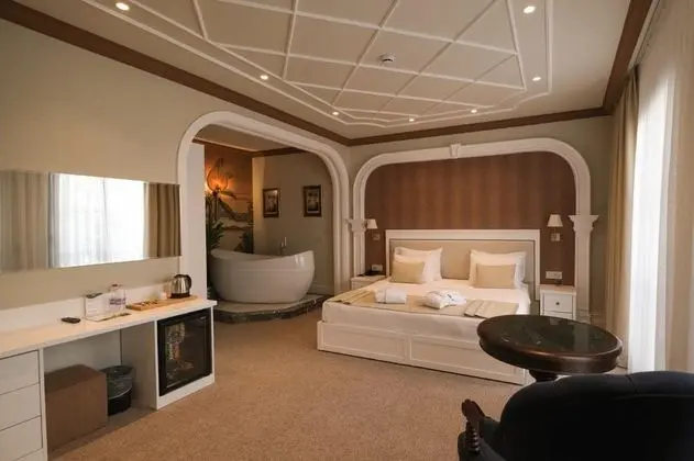King Suite - Jakuzili, Şehir Manzaralı