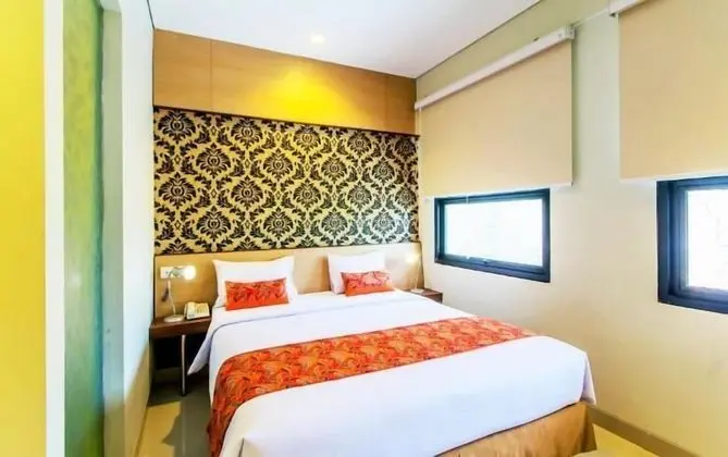 Deluxe Oda (Room only)