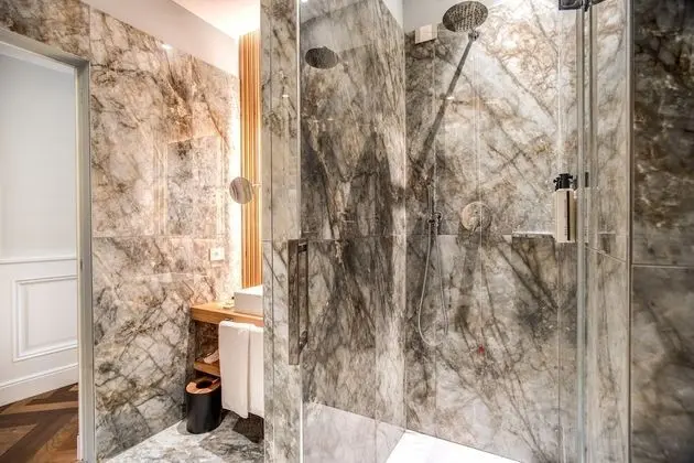 Executive Tek Büyük Yataklı Oda