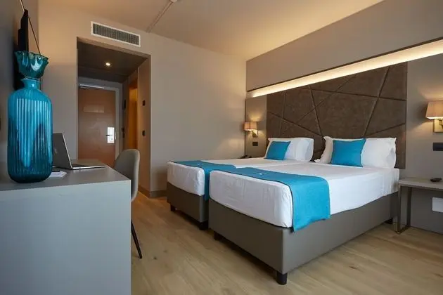 İki Ayrı Yataklı Oda