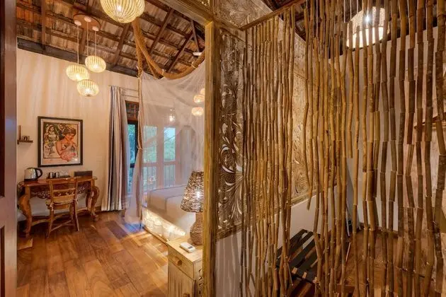 Sunrise Room