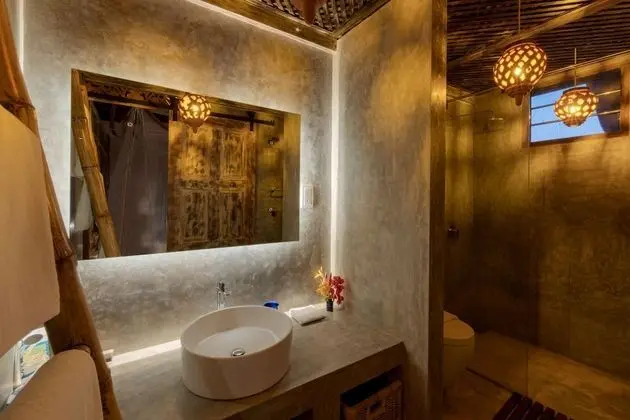 Sunrise Room