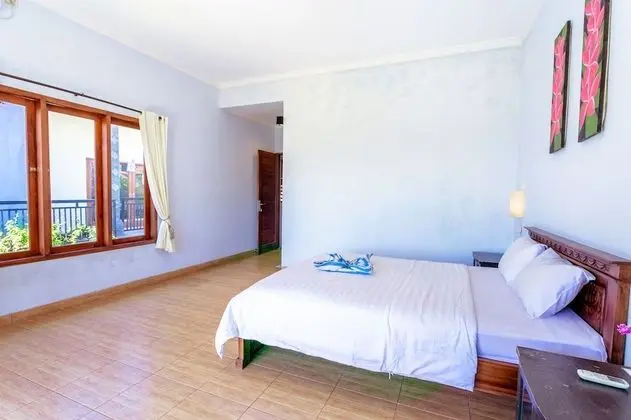 Standard Oda, Sigara İçilmez, Havuz Manzaralı
