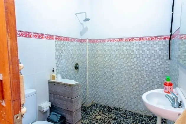 Standard Oda, Sigara İçilmez, Havuz Manzaralı