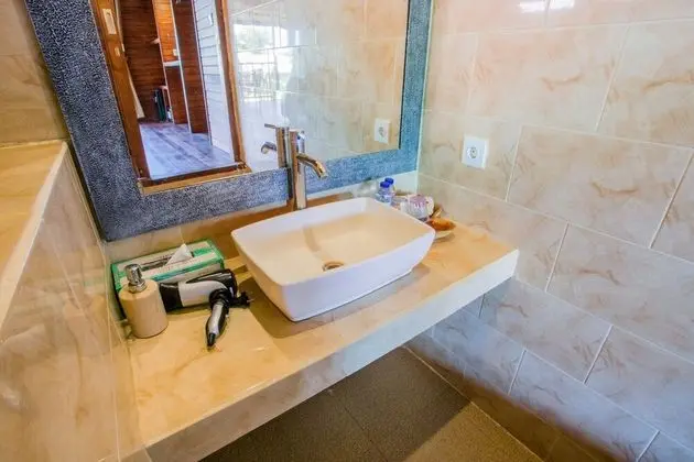Deluxe Kır Evi