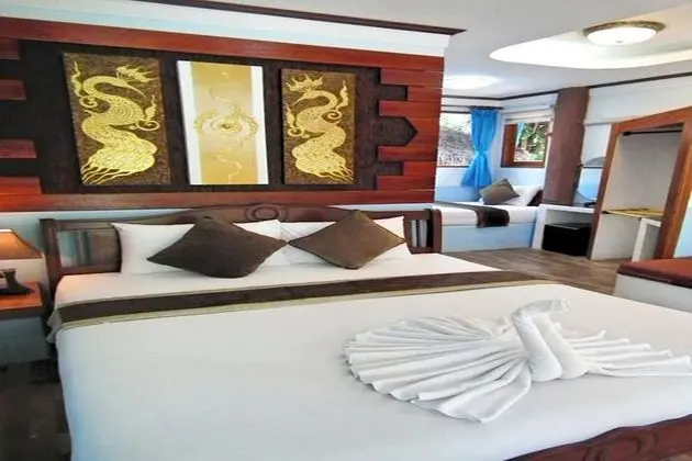 Comfort Triple Room