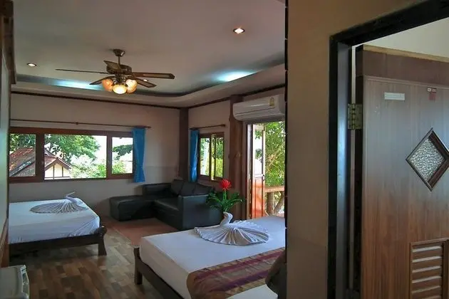 Quadruple Room with Sea View