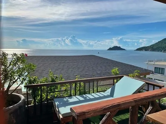 Quadruple Room with Sea View