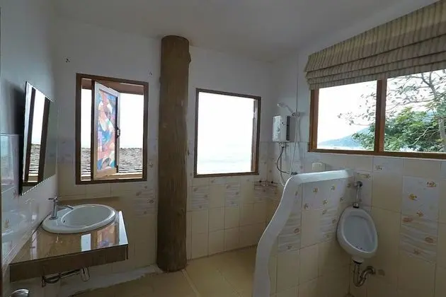 Quadruple Room with Sea View