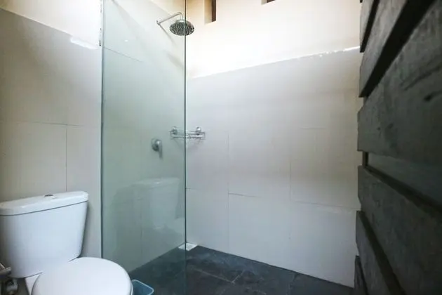 Ortak Ranzalı Oda, Karma Ranzalı Oda, Ortak Banyo
