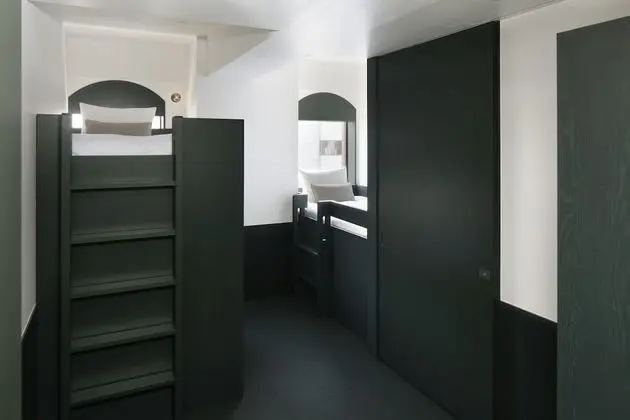 Standard Üç Kişilik Oda, Birden Çok Yatak, Sigara İçilmez, Şehir Manzaralı