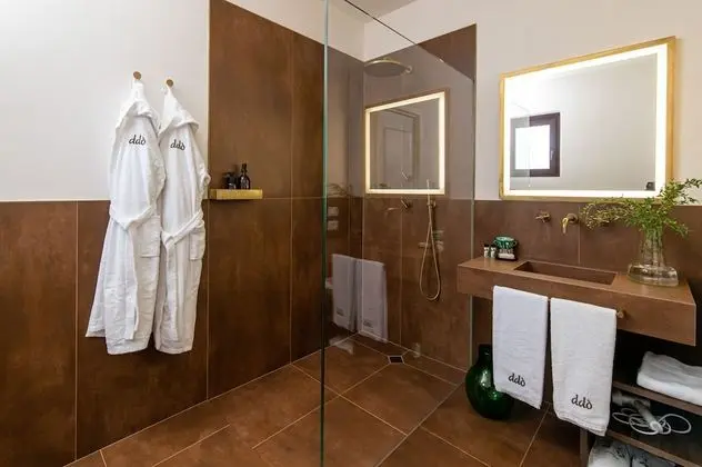 Classic Tek Büyük Yataklı Oda, 1 Çift Kişilik Yatak, Bahçe Manzaralı