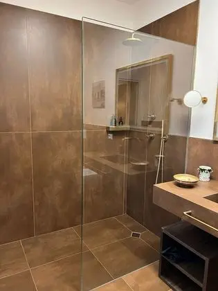 Classic Tek Büyük Yataklı Oda