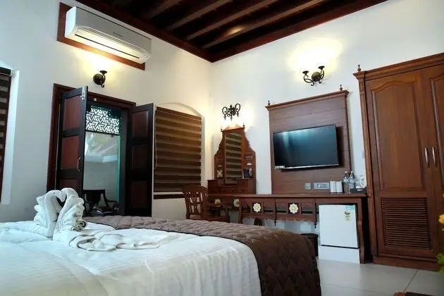 Deluxe Tek Büyük Yataklı Oda