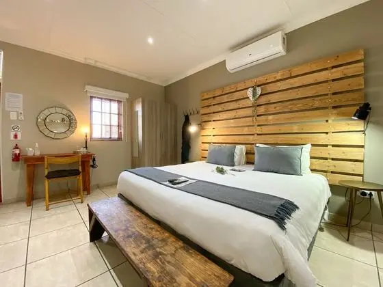 Luxury Tek Büyük veya İki Ayrı Yataklı Oda, 1 Yatak Odası, Avlu