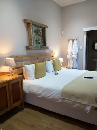 Luxury Tek Büyük veya İki Ayrı Yataklı Oda, Banyolu/Duşlu, Bahçeli