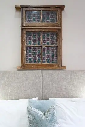 Luxury Tek Büyük Yataklı Oda, 1 Büyük (Queen) Boy Yatak, Banyolu/Duşlu, Bahçe Manzaralı