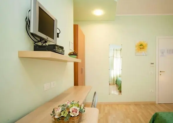 Standard Tek Büyük veya İki Ayrı Yataklı Oda
