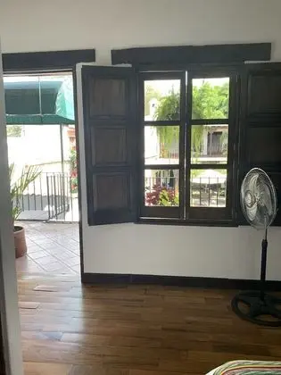 Basic Tek Büyük Yataklı Oda