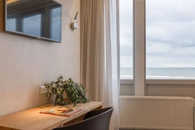 Luxury Tek Büyük Yataklı Oda, 1 En Büyük (King) Boy Yatak, Özel Banyo, Okyanus Manzaralı