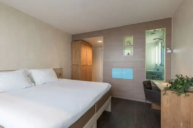Luxury Tek Büyük Yataklı Oda, 1 En Büyük (King) Boy Yatak, Özel Banyo, Okyanus Manzaralı