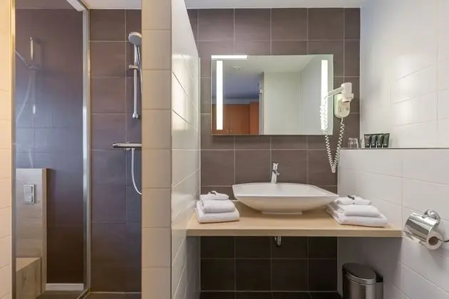 Luxury Tek Büyük Yataklı Oda, 1 En Büyük (King) Boy Yatak, Özel Banyo, Okyanus Manzaralı
