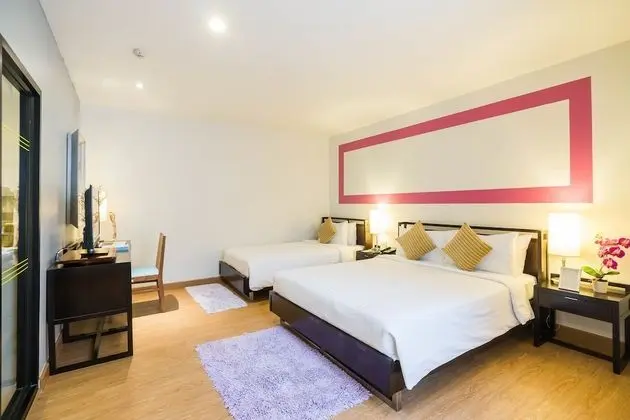 Deluxe Family Room