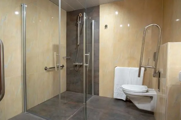 Standard Tek Büyük veya İki Ayrı Yataklı Oda