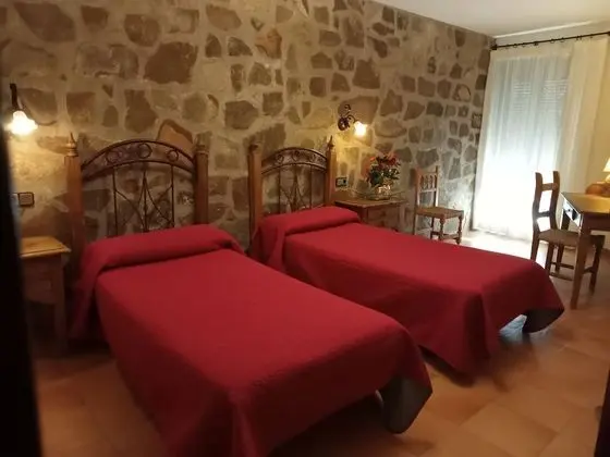 Standard Tek Büyük veya İki Ayrı Yataklı Oda