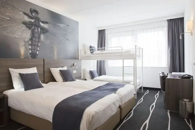 Family Oda (2 adults and 2 children)