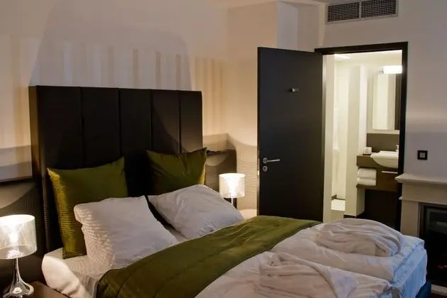 Deluxe Dört Kişilik Oda