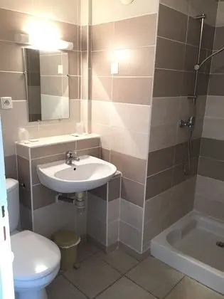 Business Büyük Yataklı Tek Kişilik Oda