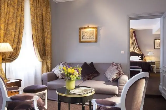 Suite (Du Maine)