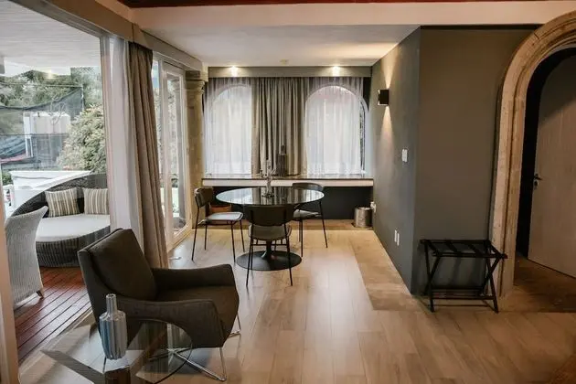 VISTA SUITE