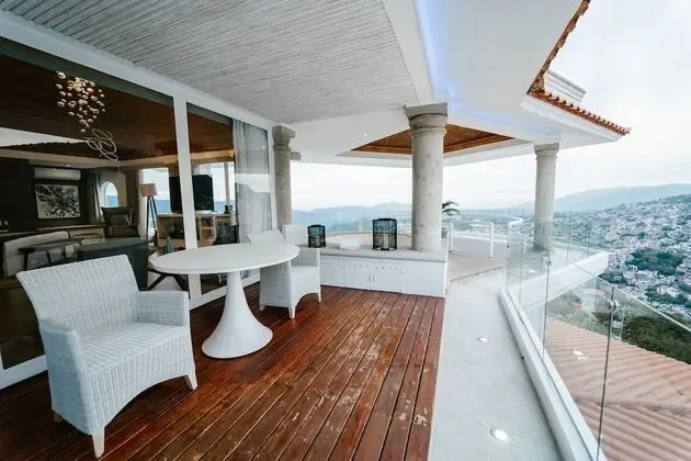 VISTA SUITE