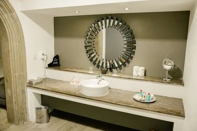 VISTA SUITE