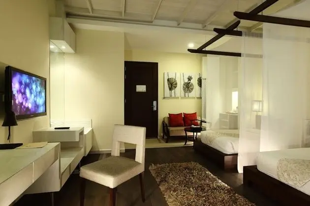 Grand Deluxe Room Only