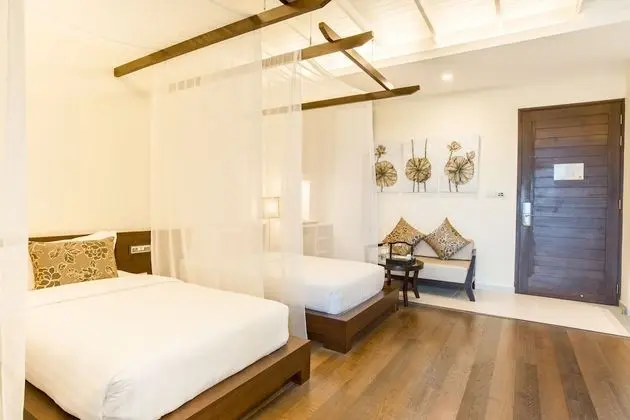 Grand Deluxe Room Only