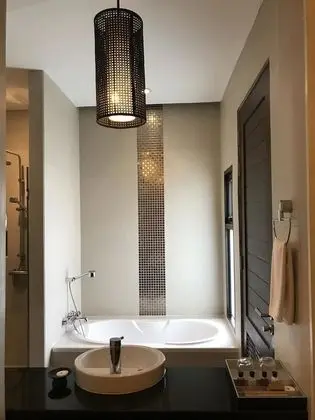 Grand Deluxe Room Only