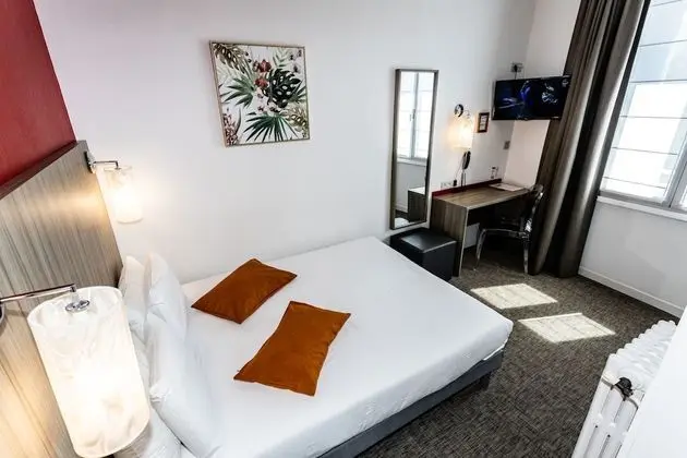 Chambre Double (Climatisée)