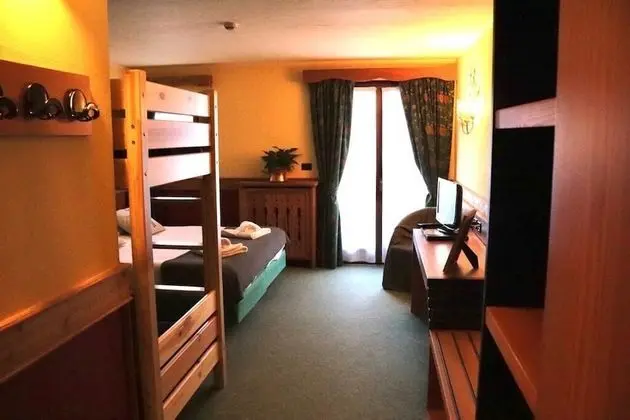 Dört Kişilik Oda, Balkon