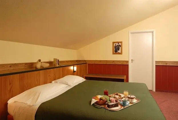 Tek Büyük Yataklı Oda